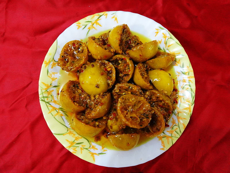 Lemon Pickle (Nimbu Ka Achar)